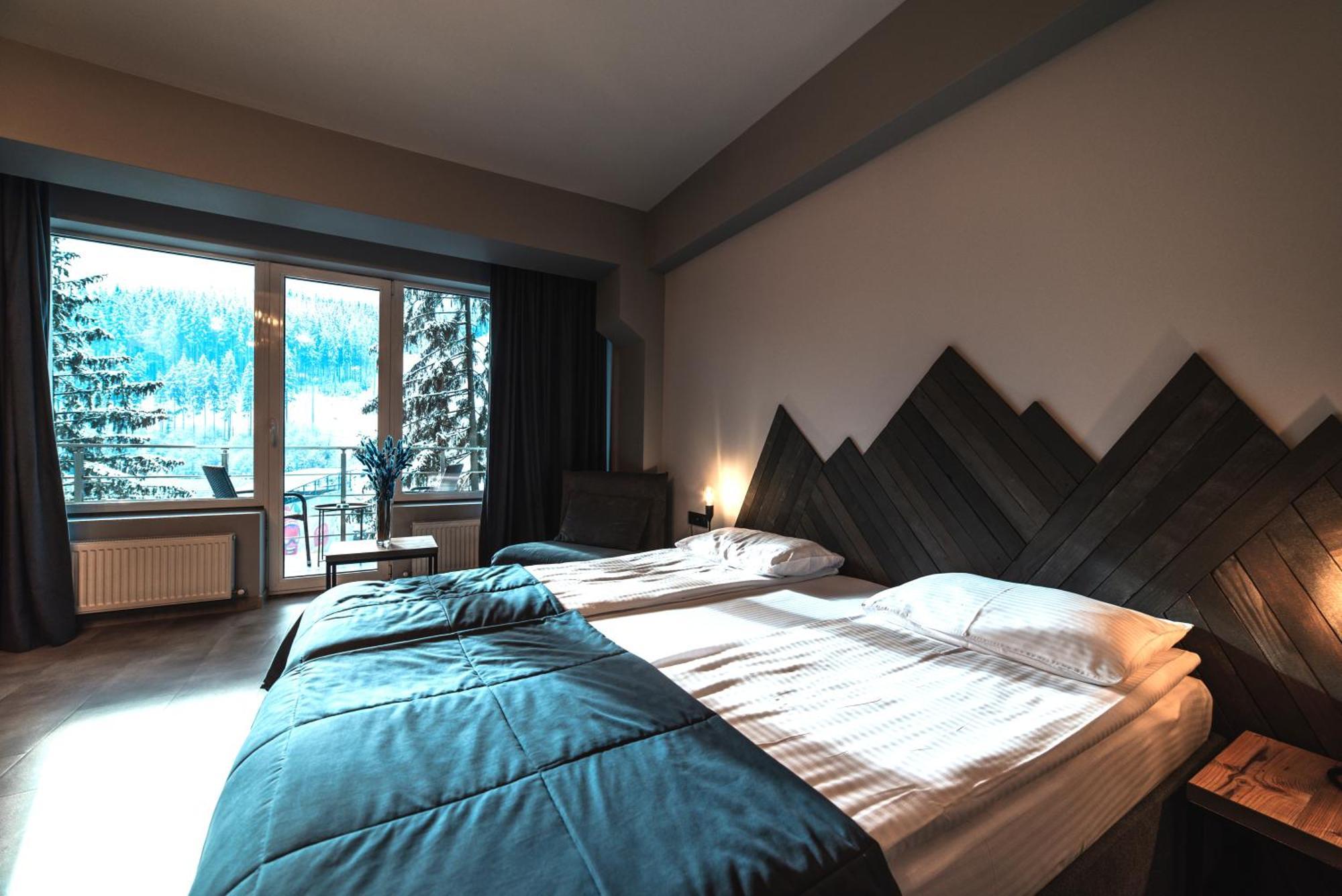 Hotel Blue Mountain Bukovel Exterior foto
